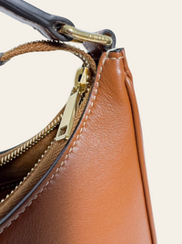 Medium Strap Ava Triomphe Tan Calfskin 7